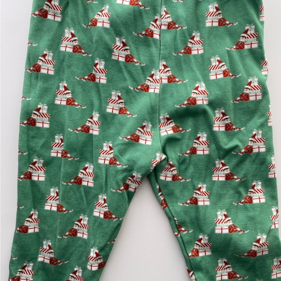 Lila and Hayes Elf Christmas Pajamas / Size 18-24m / VGUC - Picture 8 of 9